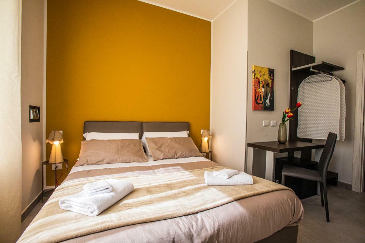 Garibaldi 136 Hotell Napoli Eksteriør bilde