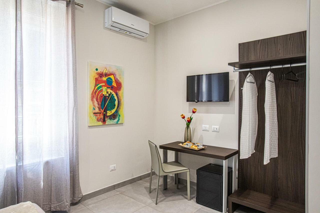 Garibaldi 136 Hotell Napoli Eksteriør bilde