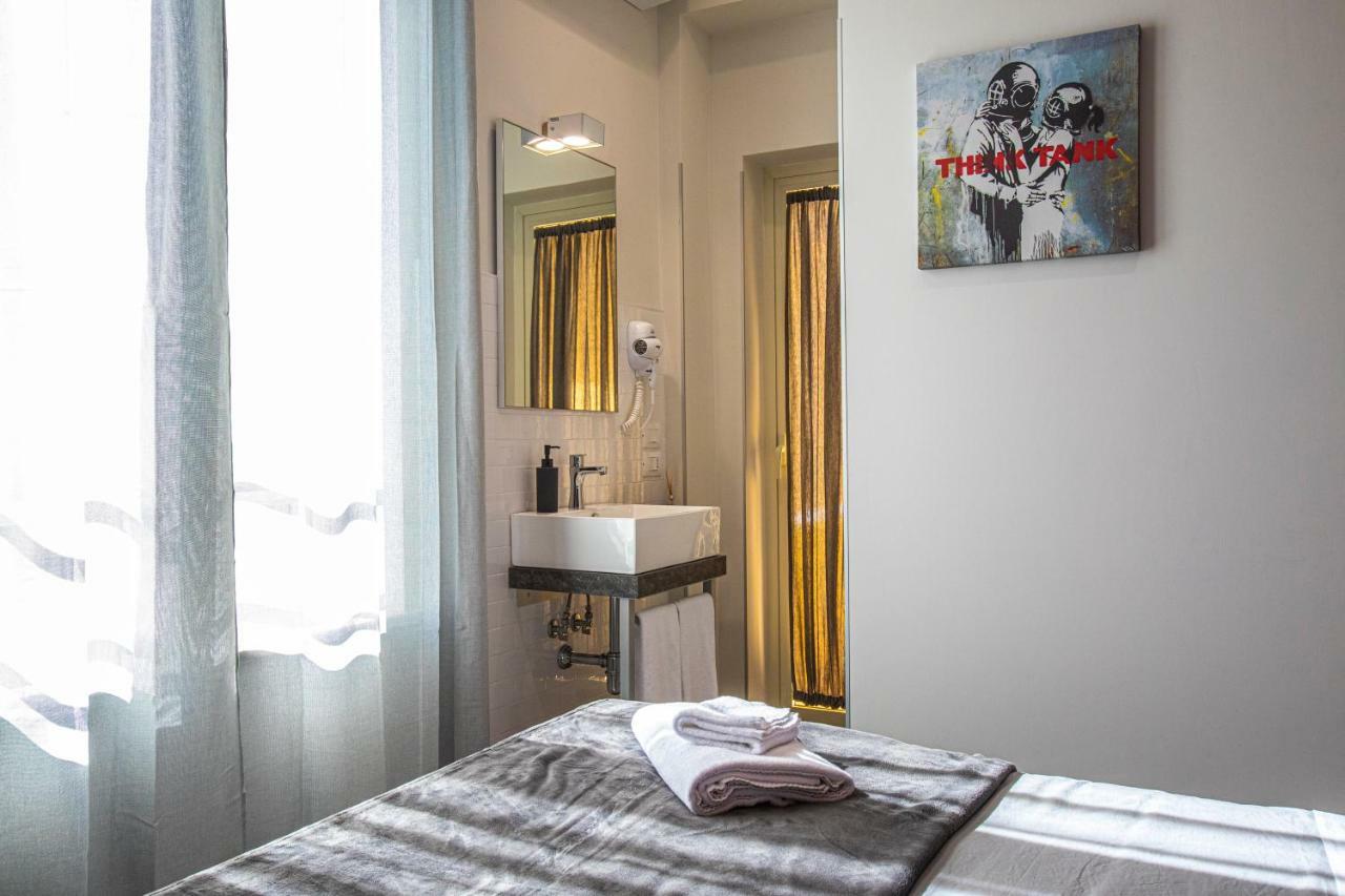 Garibaldi 136 Hotell Napoli Eksteriør bilde